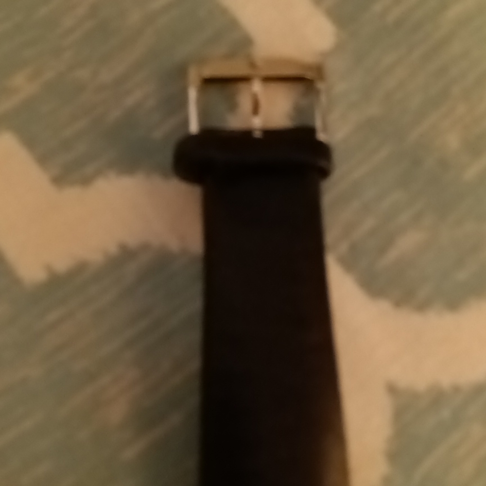 Watch - Picture 3 of 5